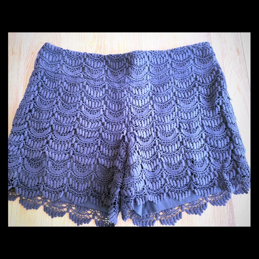 LOFT Navy layered Riviera shorts